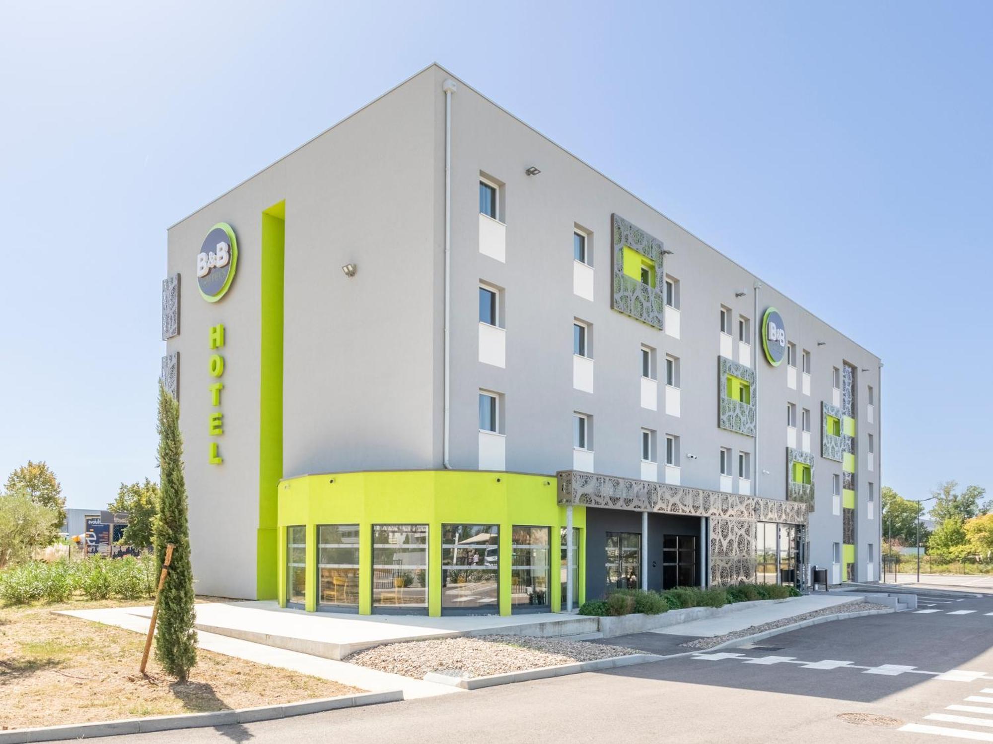 B&B Hotel Saint-Martin-De-Crau Alpilles Camargue Buitenkant foto