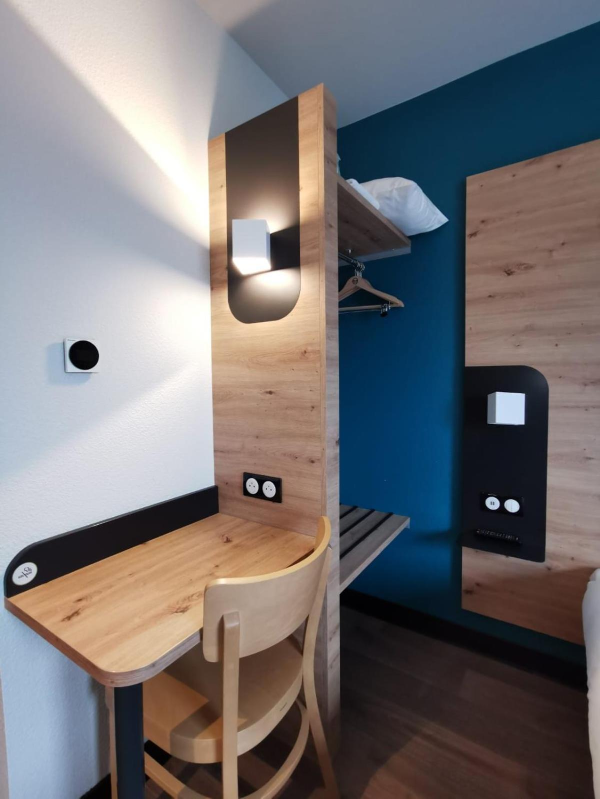 B&B Hotel Saint-Martin-De-Crau Alpilles Camargue Buitenkant foto